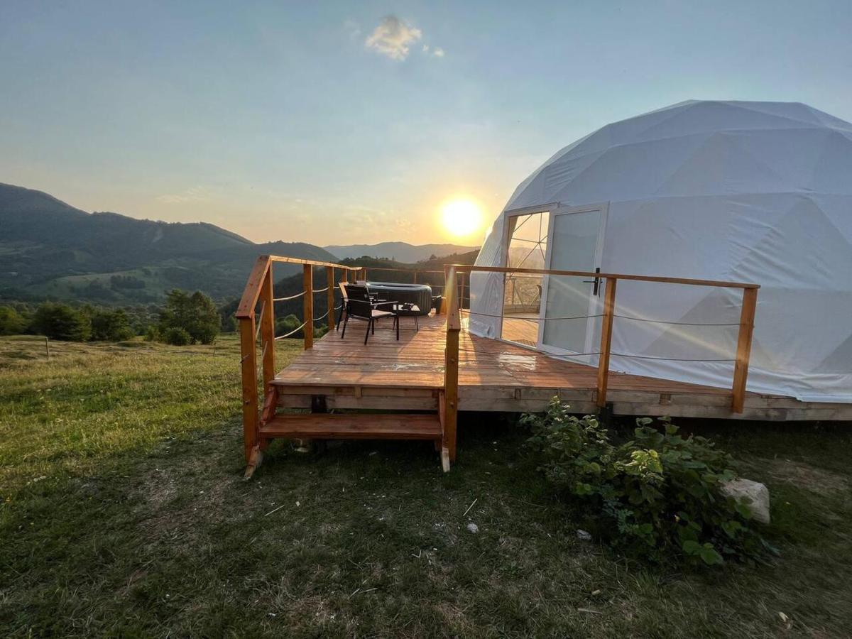 Starry Dome - Manta's Retreat Glamping Luxuszelt *